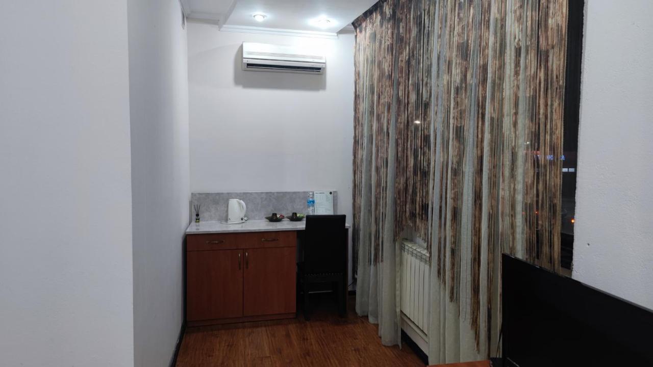 Bishkek Villa Hotel Extérieur photo