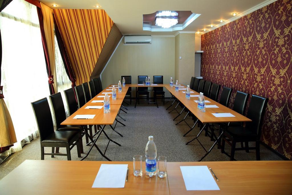 Bishkek Villa Hotel Extérieur photo