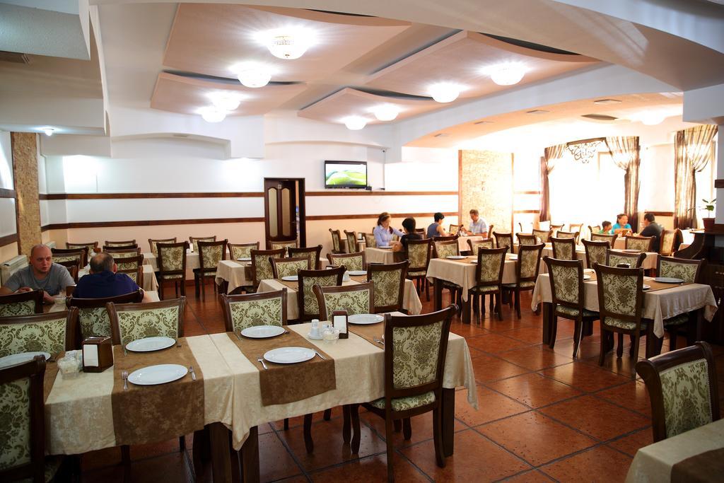 Bishkek Villa Hotel Extérieur photo