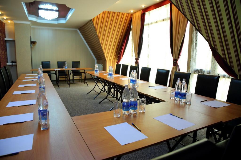 Bishkek Villa Hotel Extérieur photo